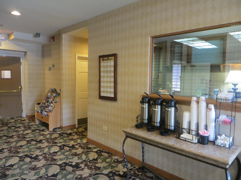 Rodeway Inn Skokie Evanston Exterior foto